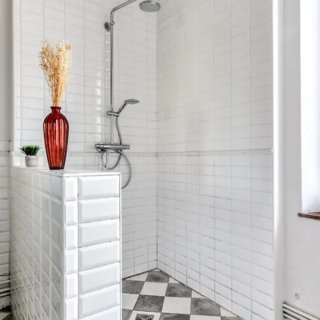 Big House - Parking Privee - Piscine - Wifi - Equipee Carcassonne