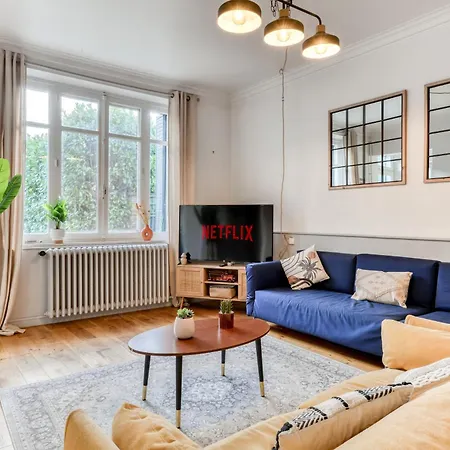 Villa Big House - Parking Privee - Piscine - Wifi - Equipee